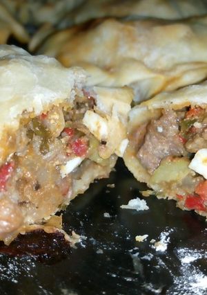 Una foto de Empanadas de carne a cuchillo