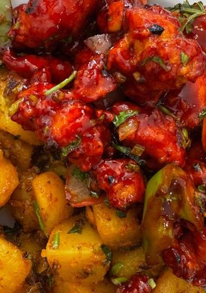 Foto de Gobi Manchurian com batatas temperadas