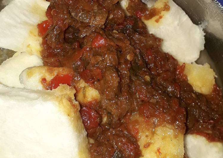 Simple Way to Prepare Ultimate Boiled yam and sauce