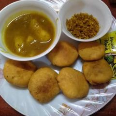 Khasta kachori A picture of Khasta kachori.