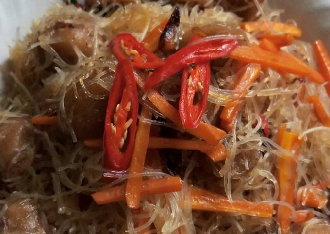 Cara Gampang Menyiapkan Bihun Bakso Goreng yang Enak Banget