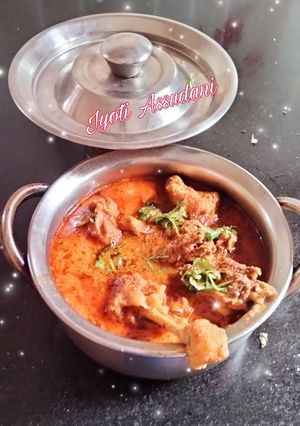 A picture of Old Delhi Style Chicken Korma.