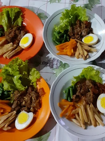 Cara Mudah Menyiapkan Resep Bistik Sapi ala Semur Anti Ribet, Menggugah Selera