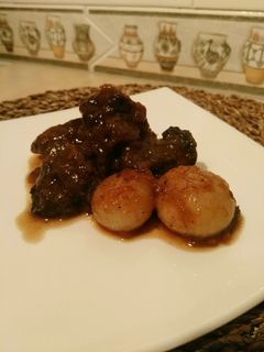 Una foto de Carrilleras de ternera al vino