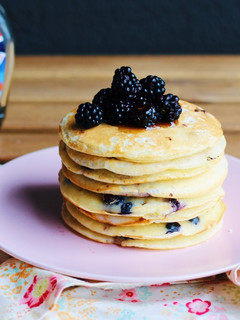 A picture of Pancakes with blueberries.