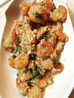 A picture of Garlic butter shrimps 🍤.