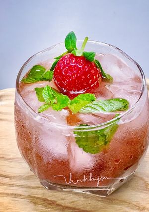 Hình của món Trà Dâu Bạc Hà.