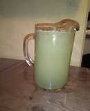 Agua de pepino con limón y chía