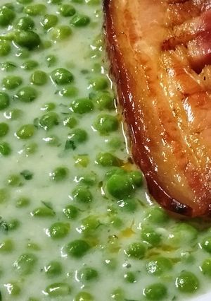 Zöldborsófőzelék (sült császárszalonnával) recept fotója