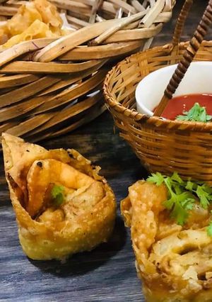 A picture of Chicken Wonton.
