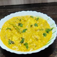 A picture of Shahi paneer.