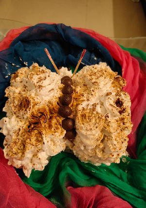 बटर फ्लाई केक (butter fly cake recipe in hindi) रेसिपी मुख्य फोटो