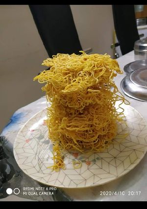 ચણા ના લોટ ની સેવ (Sev recipe in Gujarati) રેસીપી મુખ્ય ફોટો