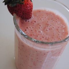 A picture of Strawberry smoothies.