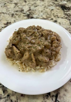 Una foto de Pollo strogonoff sin nata