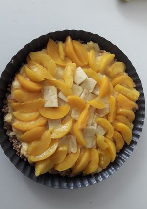 Una foto de Tartaleta de durazno con piña, con masa de avena