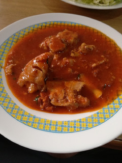 Una foto de Manitas de cerdo en salsa picante