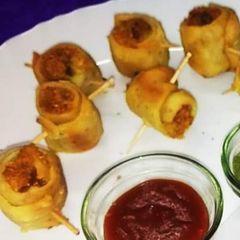 Spicy Cheesy Samosa Skiwers A picture of Spicy Cheesy Samosa Skiwers.
