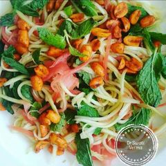 A picture of Raw Mango Julienne salad.