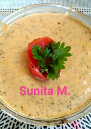 A picture of Zolo Mustard sauce.