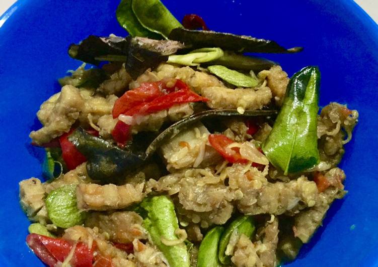 Orek tempe teri pete