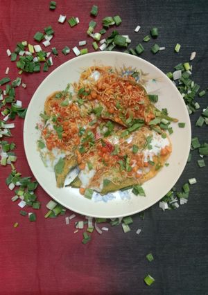 પાલક પત્તા ચાટ (Palak Leaves Chaat Recipe In Gujarati) રેસીપી મુખ્ય ફોટો