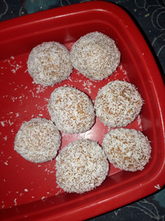 Una foto de Trufas de Vainilla y Dulce de leche 🍪😍