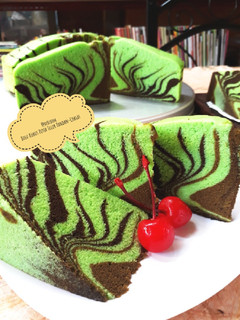 Foto resep 298. Bolu Kukus Putih Telur Pandan-Coklat