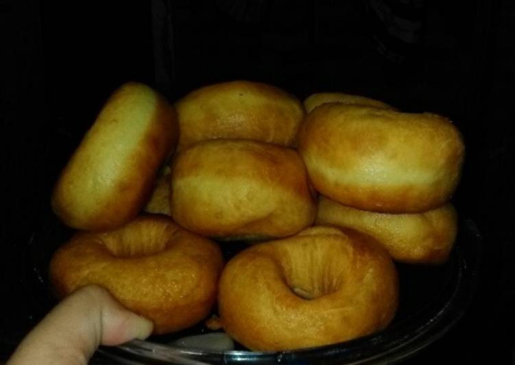 Donat Kampung White Ring