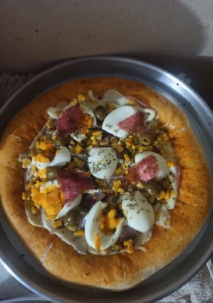 Una foto de Masa de Pizza con borde relleno