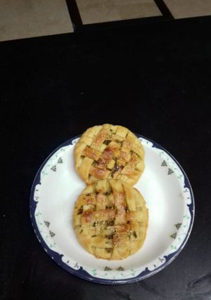 A picture of Chicken corn pie.