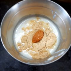 A picture of Apple Milkshake.