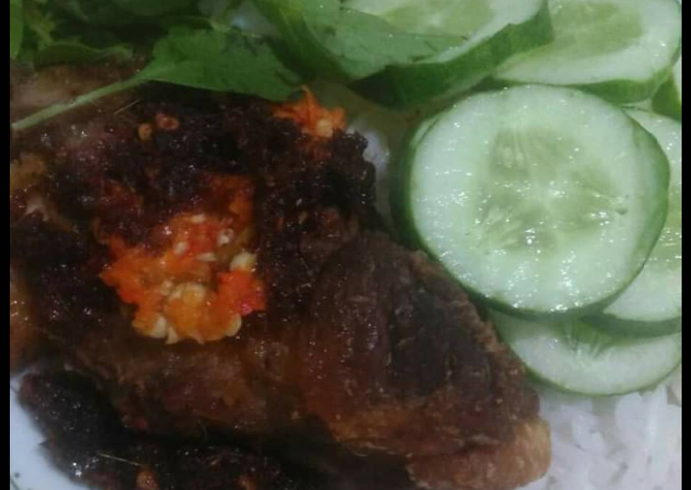 Bebek bumbu hitam