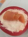 Pomodori ripieni con mousse di salmone affumicato