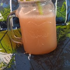 A picture of Pomegranate and Apple Juice.