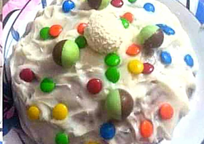 Recipe of Speedy Marble cake with coconut frosting