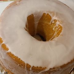 A picture of Vanilla Pound Cake.