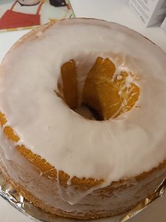 A picture of Vanilla Pound Cake.
