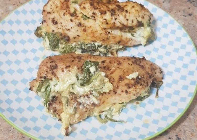 Steps to Make Perfect Baked chicken with cheesy spinach stuffing