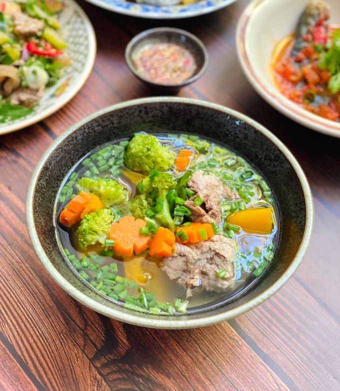 Hình của món Canh Laghim Nấu Xương Heo.