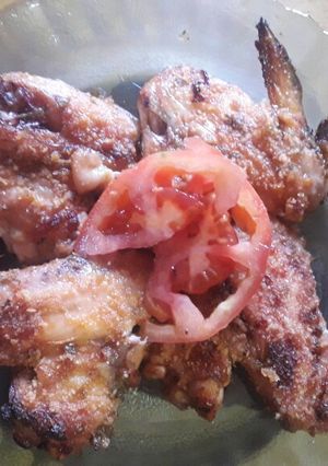 Una foto de Deliciosas alitas de pollo rebozadas😍😍