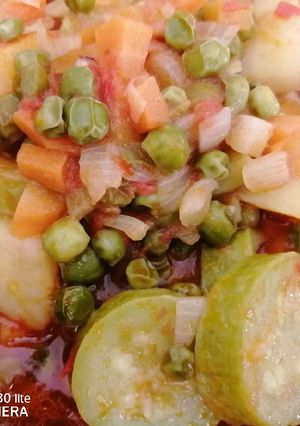 صورة لوصفة تورلي (خضار مشكلة)