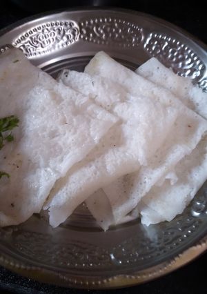 A picture of Neer dosa.