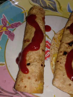 ફ્રેન્કી (frenki recipe in Gujarati) રેસીપી મુખ્ય ફોટો