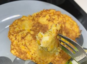 Foto principal de Tortitas de maíz saludables estilo cachapas