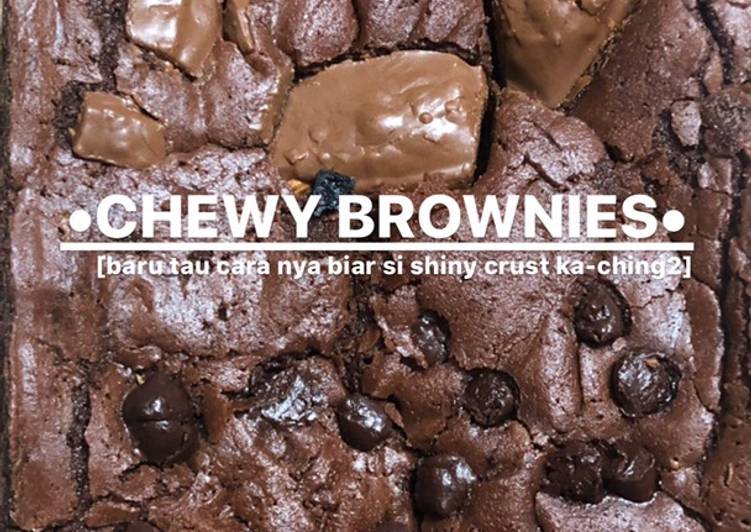 •Chewy Brownies•
w/ topping chochip & silverqueen