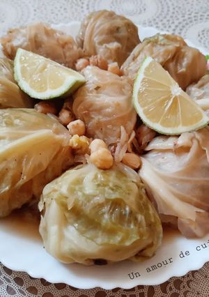 Une photo de Chou vert farci sauce blanche 🍴