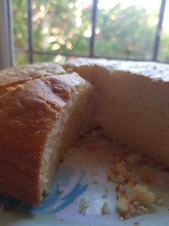 Una foto de Torta matera de limón y naranja 🍊🍋🙂