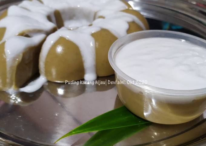 Puding Kacang Hijau dengan Vla Santan