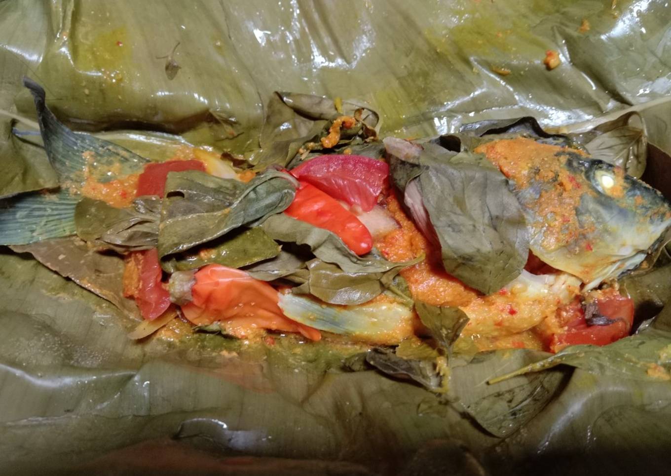 Pepes ikan mas